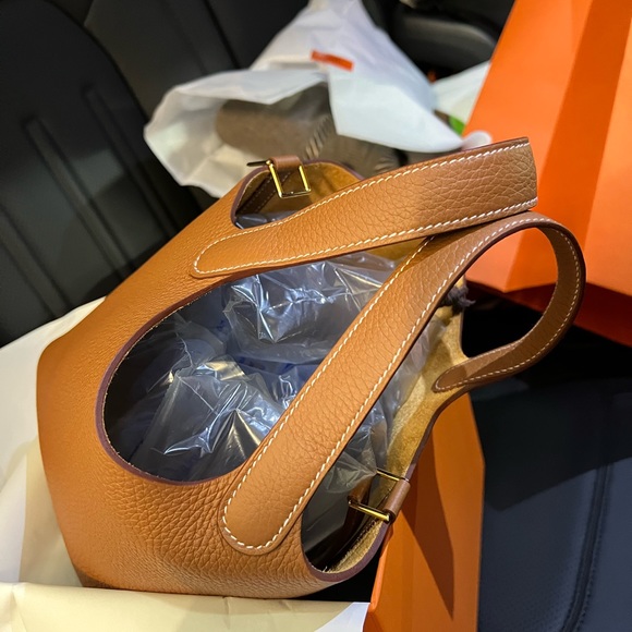 SOLD BRAND NEW HERMES Picotin 18 - Picture 3 of 3